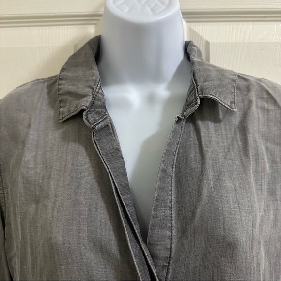💥CLOTH & STONE Gray Chambray Split Back Button Down Shirt Women’s Small Anthro - Picture 2 of 11